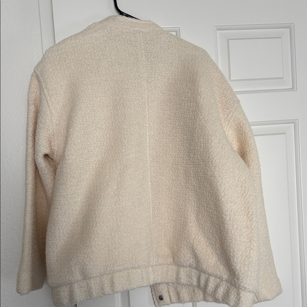 Abercrombie & Fitch Cream Bomber Jacket - Picture 5 of 6